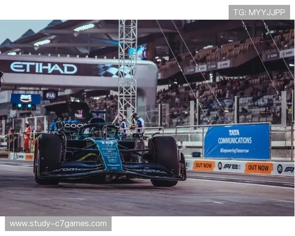 F1赛季最新动态：车队策略变动与车手排名激烈竞争