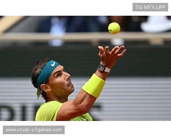 世界网球排名更新 纳达尔重返前五 阿卡斯与哈勒普领跑新一届赛事